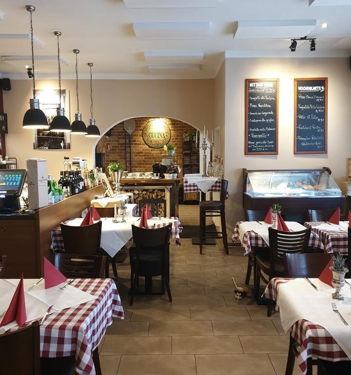 La Trattoria